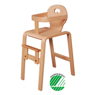 Svanemærket Panuline Stabel Højstol, en højstol til babyer og børn med fodstøtte, der kan reguleres, aftagelig bøjle og praktisk greb i ryggen - fra Klarskov møbler ApS - møbler til institutionsindretning