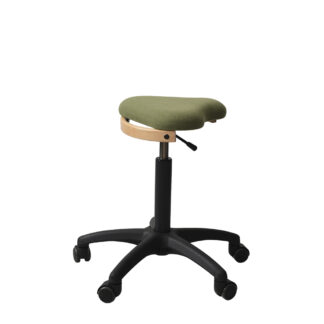 Ergoret Arbejdsstol ergonomisk stol med ergonomisk sæde. Stol med gaspatron, polstret sæde med Tonus uld, brandhæmmende skum og sikkerhedshjul - Pædagogiske møbler fra Klarskov møbler ApS