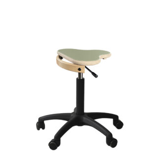 Ergoret Arbejdsstol med træsæde med lyddæmpende linoleum en ergonomisk stol som arbejdsstol med sikkerhedshjul og regulerbar gaspatron fra Klarskov møbler pædagogiske møbler